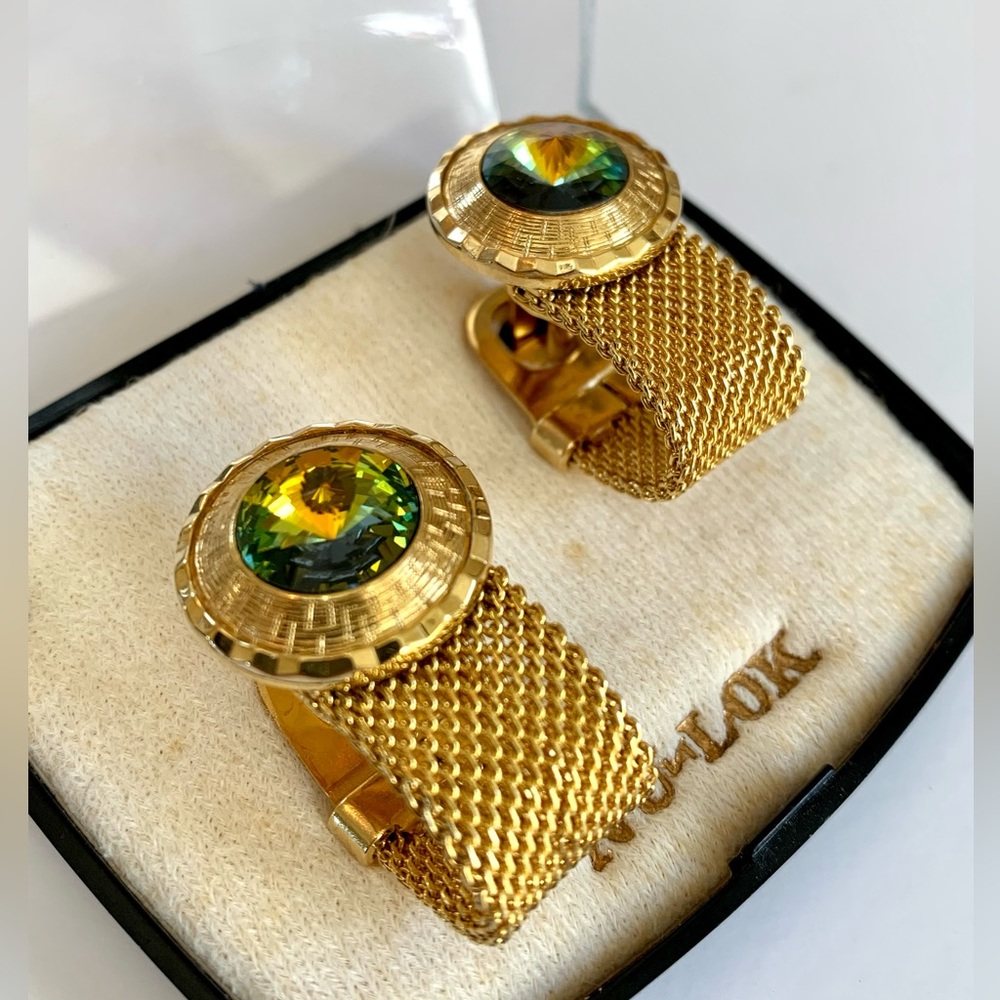 Vintage Gold Tone Mesh Wrap Cufflinks Watermelon Ravioli Rhinestone Nu Lok